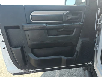 2023 Ram 3500 Tradesman Regular Cab Long Bed - miniatura 9