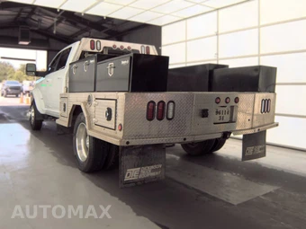 2023 Ram 4500 Cab Chassis Laramie Crew Cab DRW - miniatura 6