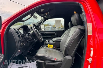 2023 Ram 5500 Cab Chassis Tradesman Regular Cab DRW - miniatura 25