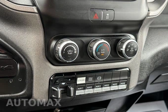 2023 Ram 5500 Cab Chassis Tradesman Regular Cab DRW - miniatura 37