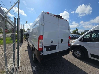2023 Ram ProMaster 1500 Cargo Van High Roof 136.0" WB - miniatura 2