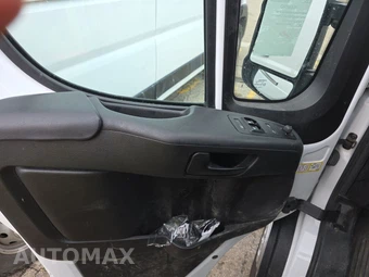 2023 Ram ProMaster 2500 Cargo Van High Roof 136.0" WB - miniatura 9