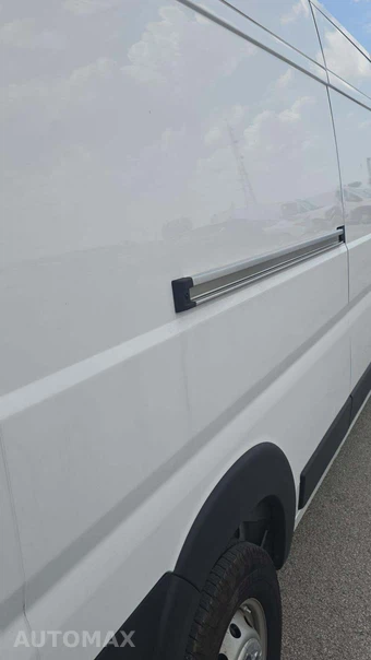 2023 Ram ProMaster 2500 Cargo Van High Roof 159.0" WB - miniatura 19