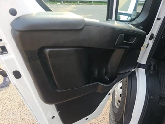 2023 Ram ProMaster 2500 Cargo Van High Roof 159.0" WB - miniatura 9