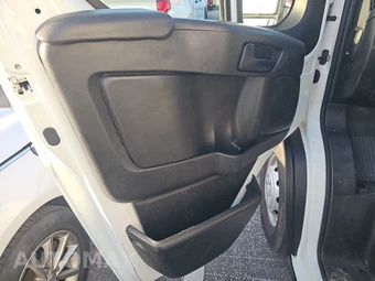 2023 Ram ProMaster 2500 Cargo Van High Roof 159.0" WB - miniatura 9