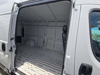 2023 Ram ProMaster 2500 Cargo Van High Roof 159.0" WB - miniatura 16