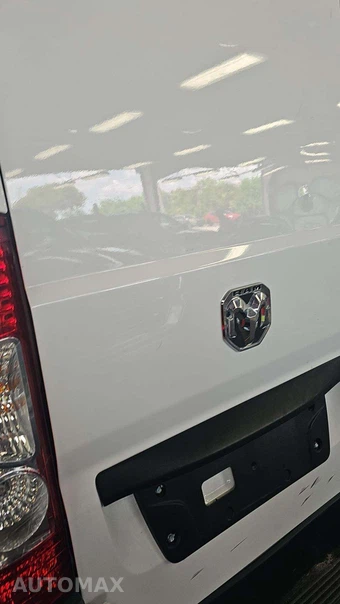 2023 Ram ProMaster 2500 Cargo Van High Roof 159.0" WB - miniatura 23