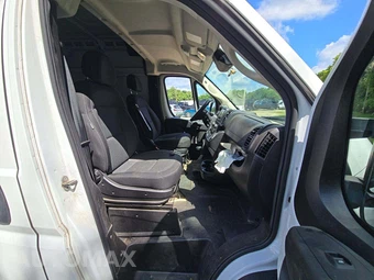 2023 Ram ProMaster 2500 Cargo Van High Roof 159.0" WB - miniatura 17