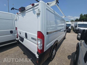 2023 Ram ProMaster 2500 Cargo Van Low Roof 136.0" WB - miniatura 3
