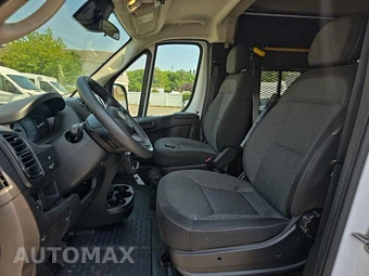 2023 Ram ProMaster 2500 Window Van High Roof 159.0" WB - miniatura 13