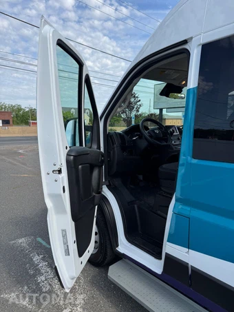 2023 Ram ProMaster 2500 Window Van High Roof 159.0" WB - miniatura 32