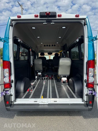 2023 Ram ProMaster 2500 Window Van High Roof 159.0" WB - miniatura 34