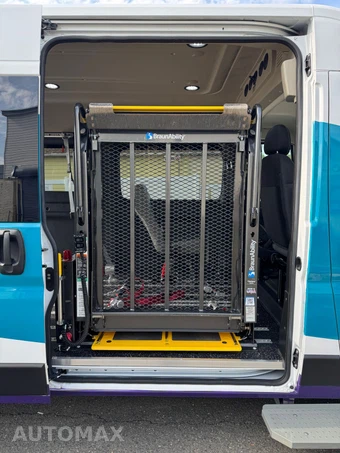 2023 Ram ProMaster 2500 Window Van High Roof 159.0" WB - miniatura 35