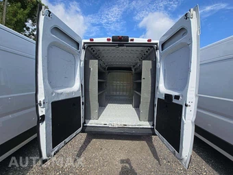 2023 Ram ProMaster 3500 Cargo Van High Roof 159.0" WB - miniatura 13