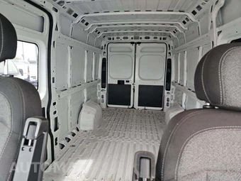 2023 Ram ProMaster 3500 Cargo Van High Roof 159.0" WB - miniatura 13