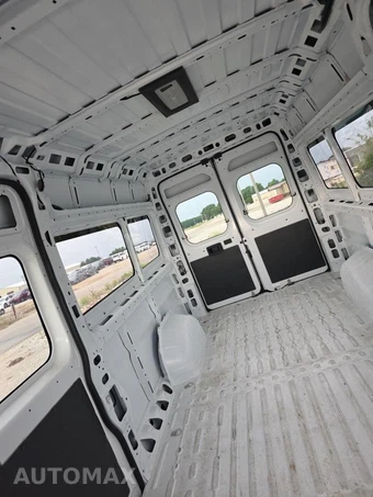 2023 Ram ProMaster 3500 Window Van High Roof 159.0" WB - miniatura 16