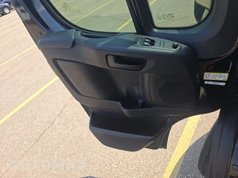 2023 Ram ProMaster 3500 Window Van High Roof 159.0" WB - miniatura 9
