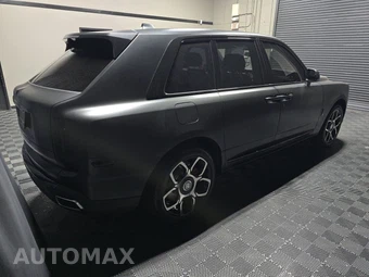 2023 Rolls-Royce Cullinan Base – miniatura 4
