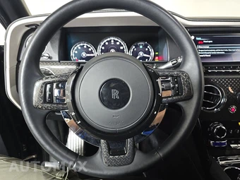 2023 Rolls-Royce Cullinan Black Badge – miniatura 10