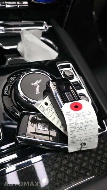 2023 Rolls-Royce Cullinan Black Badge – miniatura 21