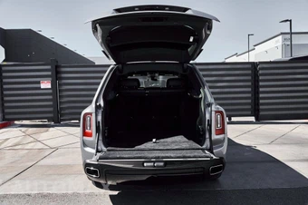 2023 Rolls-Royce Cullinan - miniatura 18