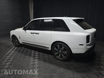 2023 Rolls-Royce Cullinan – miniatura 6