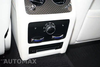 2023 Rolls-Royce Ghost Black Badge – miniatura 38
