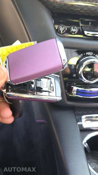 2023 Rolls-Royce Ghost Black Badge – miniatura 18