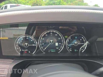 2023 Rolls-Royce Ghost – miniatura 10