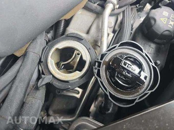 2023 Rolls-Royce Ghost – miniatura 27