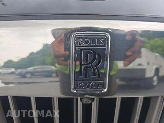 2023 Rolls-Royce Ghost – miniatura 28