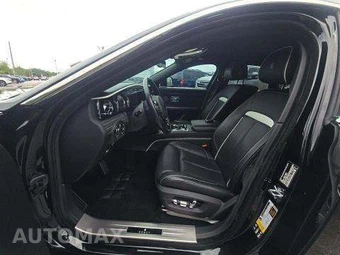 2023 Rolls-Royce Ghost – miniatura 7