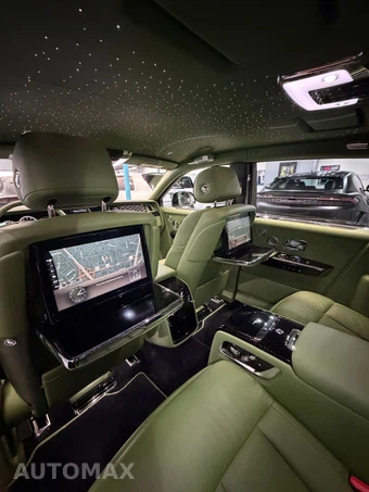2023 Rolls-Royce Phantom - miniatura 20