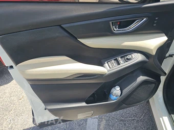 2023 Subaru Ascent Limited - miniatura 9