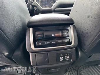 2023 Subaru Ascent Limited - miniatura 15