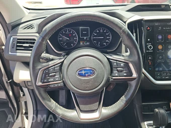 2023 Subaru Ascent Limited - miniatura 10