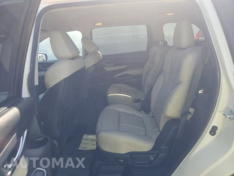 2023 Subaru Ascent Limited - miniatura 13