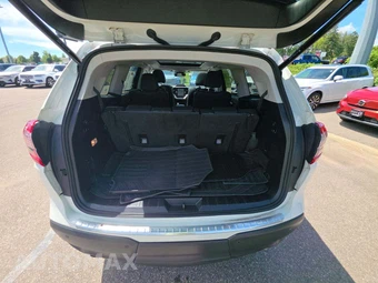 2023 Subaru Ascent Limited - miniatura 12