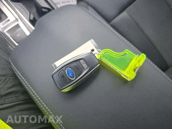 2023 Subaru Ascent Premium - miniatura 8