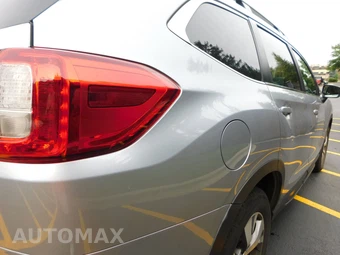 2023 Subaru Ascent Premium - miniatura 11