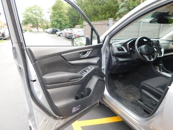 2023 Subaru Ascent Premium - miniatura 13