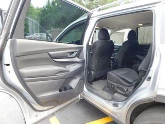 2023 Subaru Ascent Premium - miniatura 15
