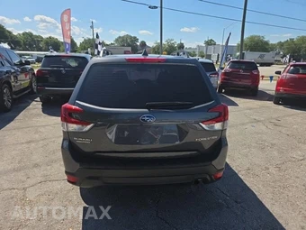 2023 Subaru Forester - miniatura 5