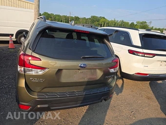 2023 Subaru Forester Limited - miniatura 5