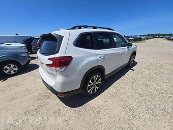 2023 Subaru Forester Limited - miniatura 3