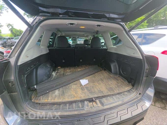 2023 Subaru Forester Limited - miniatura 14