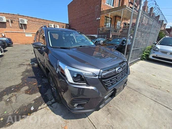 2023 Subaru Forester Limited - miniatura 4