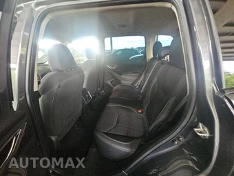 2023 Subaru Forester Premium - miniatura 13