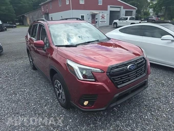 2023 Subaru Forester Premium - miniatura 3