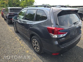 2023 Subaru Forester Premium - miniatura 6